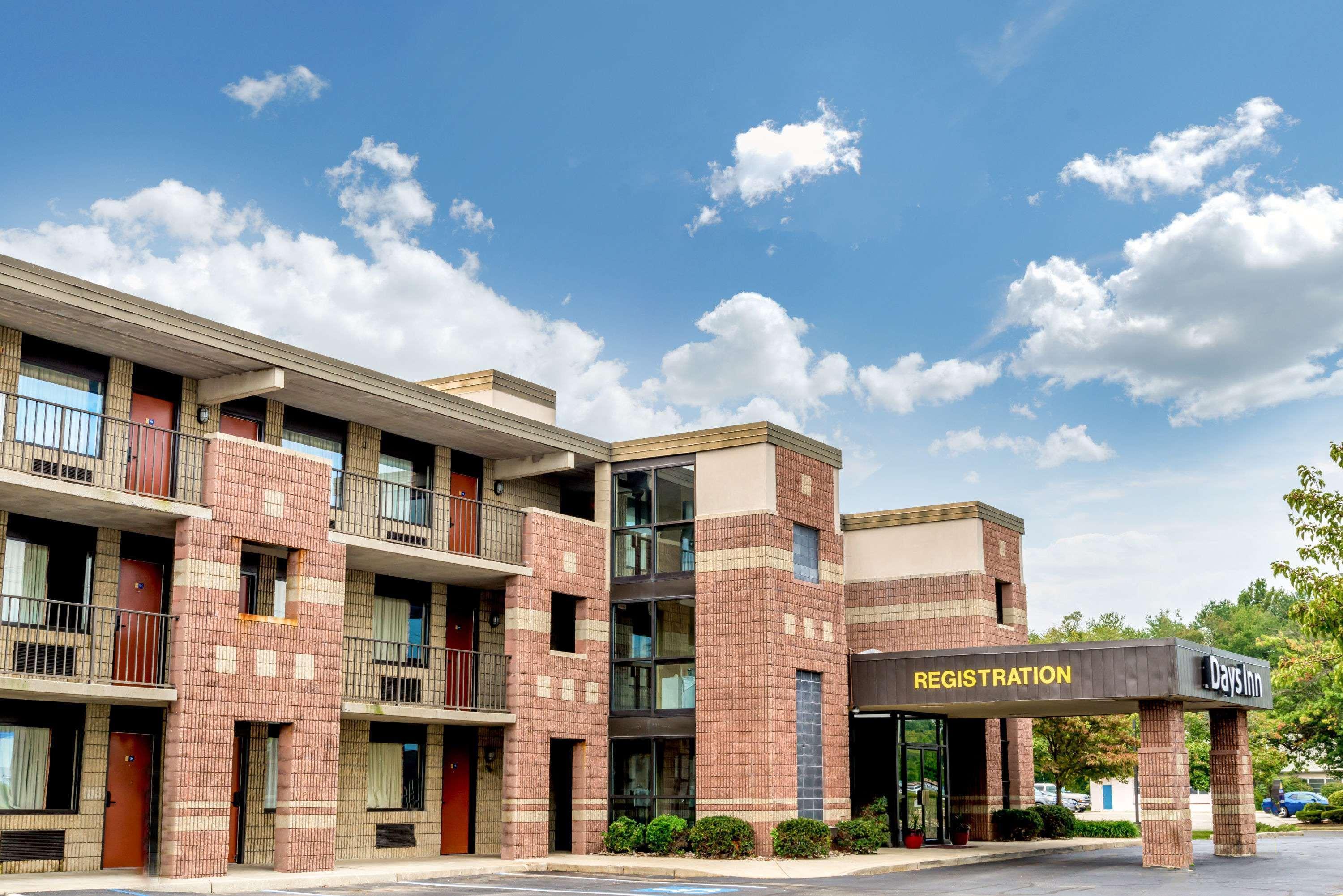 Days Inn By Wyndham Vineland Exterior photo